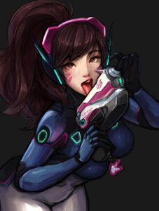 overwatch-hentai-porn-–-brown-hair,-light-skinned-female