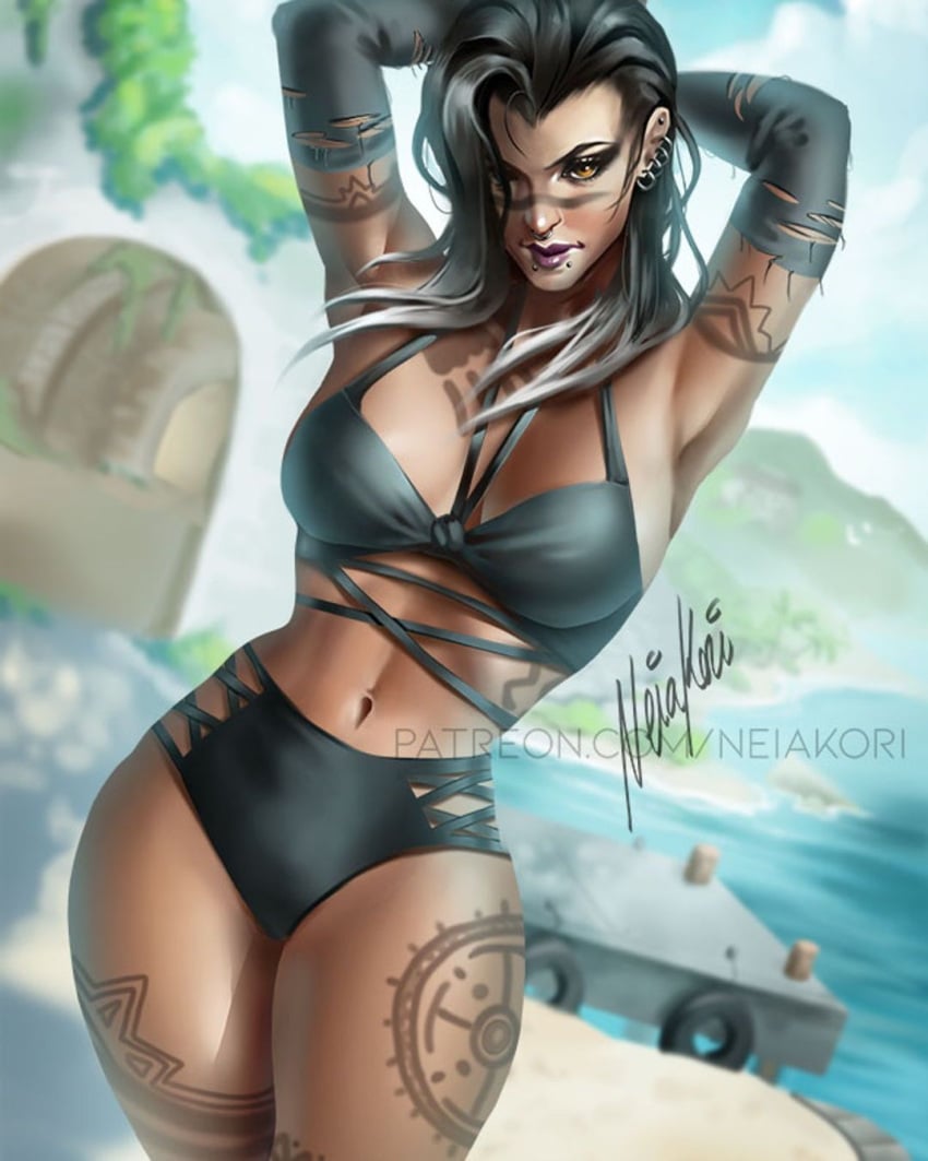 fade-rule-xxx-–-bikini,-piercings,-black-hair,-gray-hair,-belly-button,-tattoos